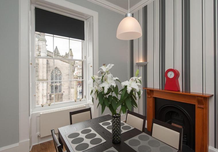 Parliament Sq 12 Royal Mile Appartement Edinburgh